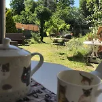 Spacieuse Dans Maison De Avec Jardin *