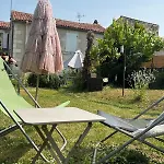 Spacieuse Dans Maison De Avec Jardin *