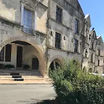 Spacieuse Dans Maison De Avec Jardin Séjour chez l'habitant *